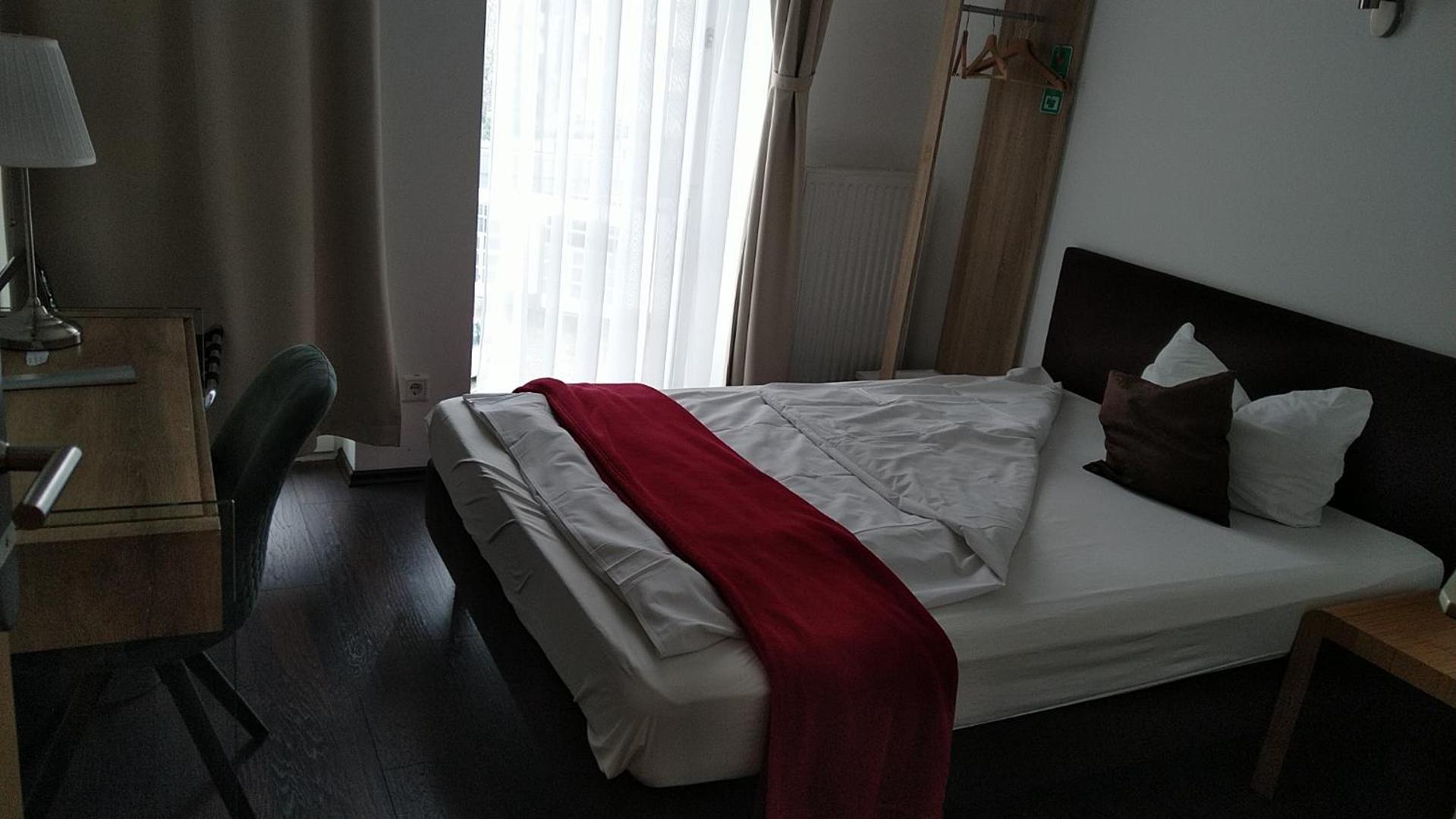 Hotel Gemini Dusseldorf Bagian luar foto